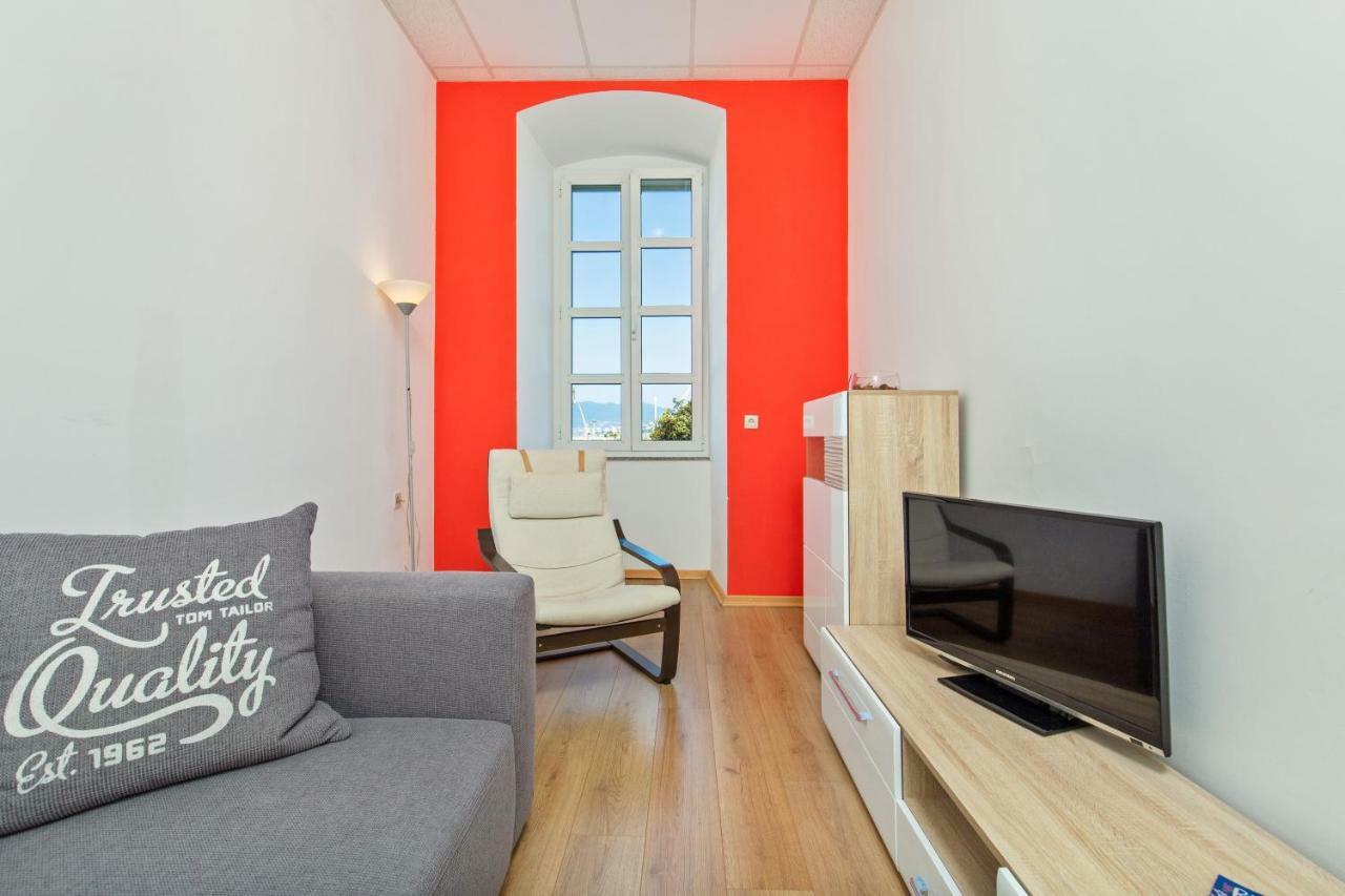 Apartment Mia Rijeka Extérieur photo
