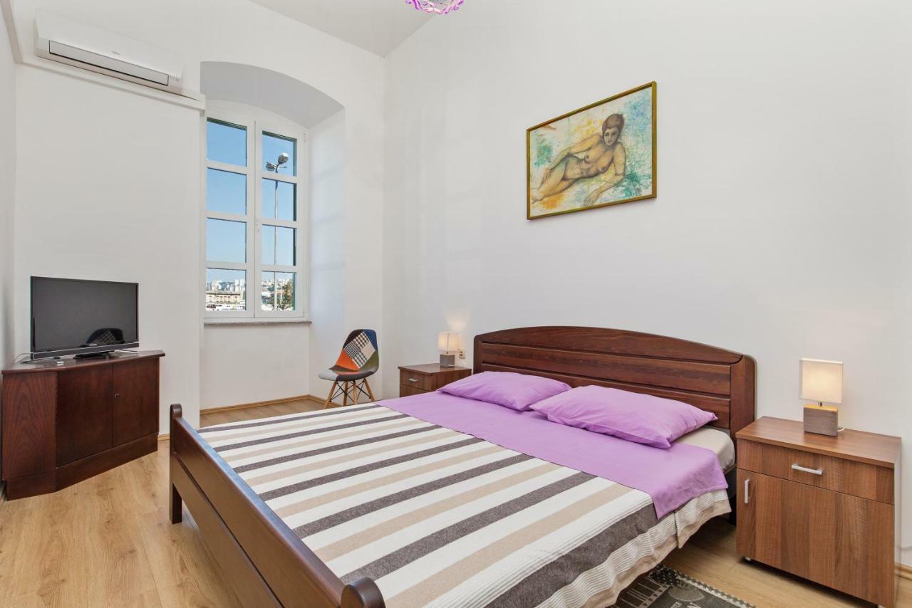 Apartment Mia Rijeka Extérieur photo