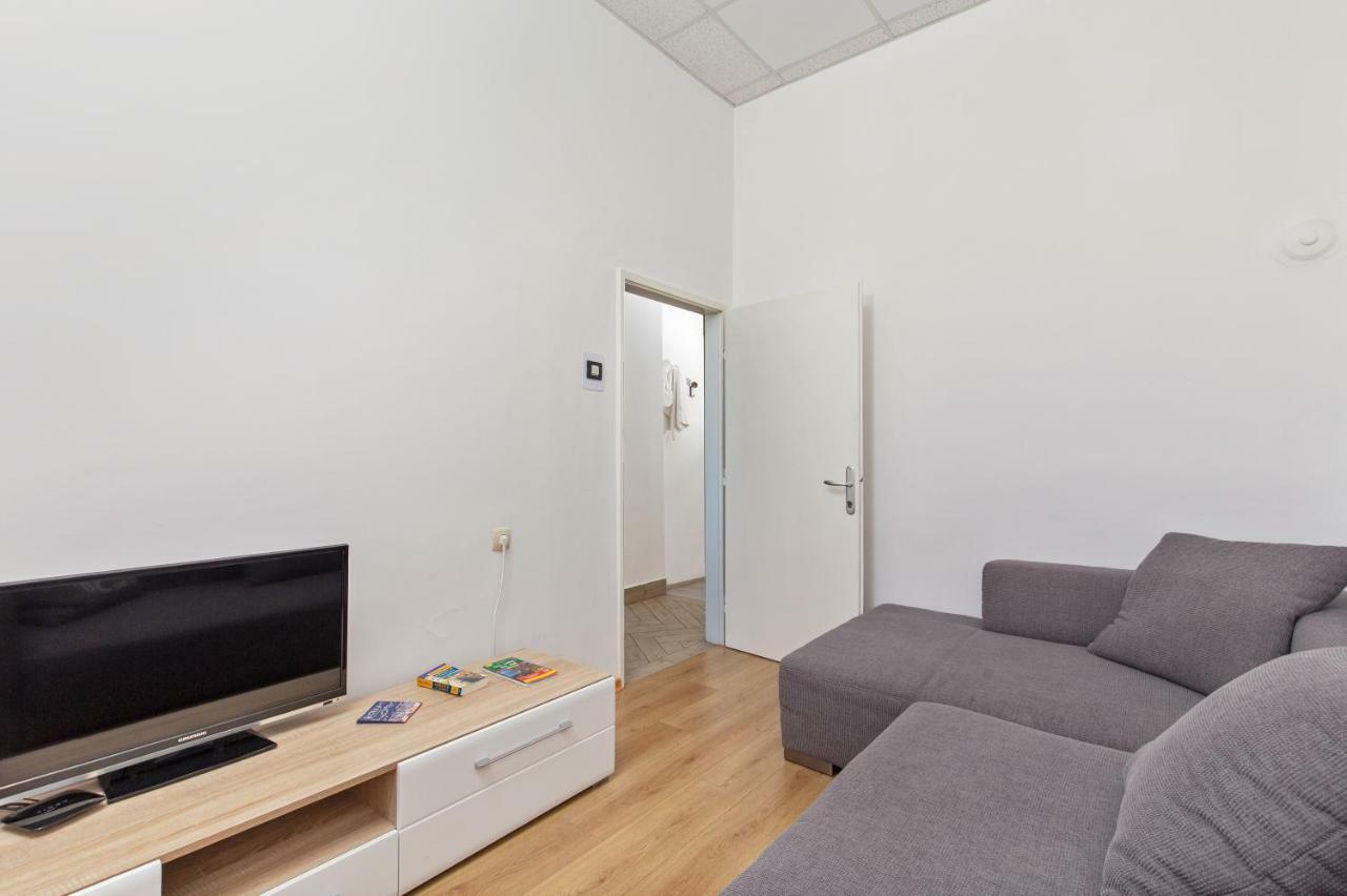 Apartment Mia Rijeka Extérieur photo