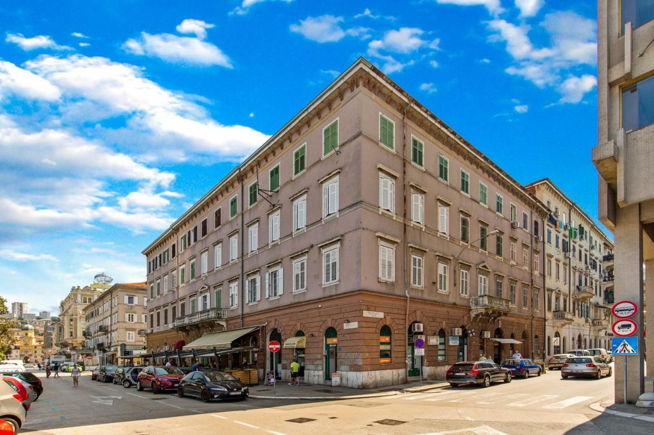 Apartment Mia Rijeka Extérieur photo