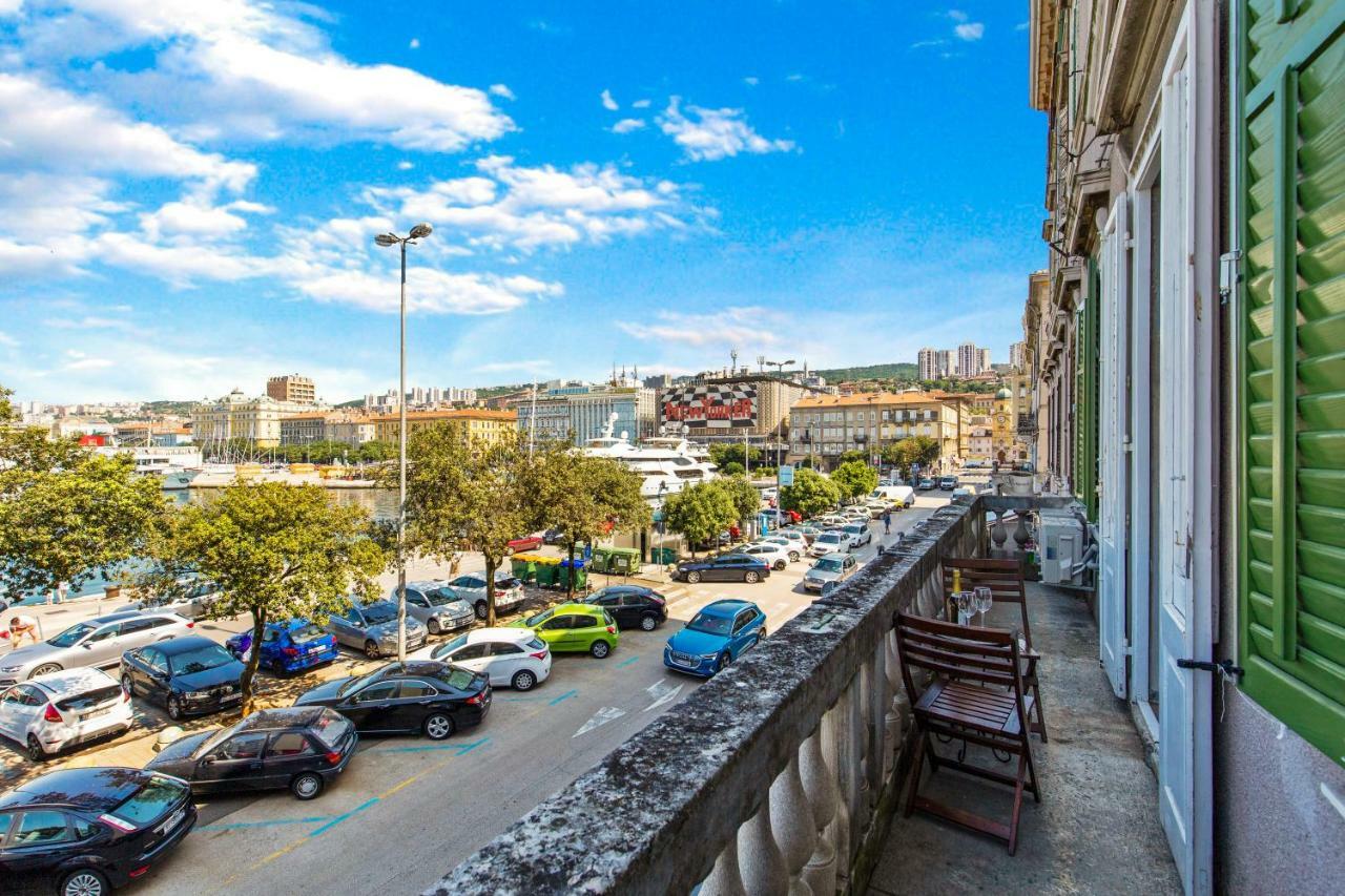 Apartment Mia Rijeka Extérieur photo